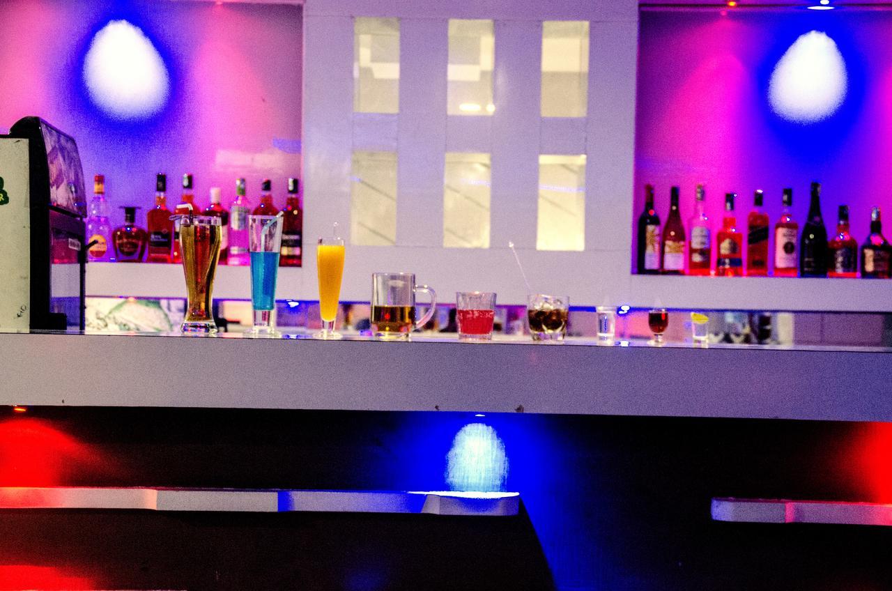 Hotel Aryan Jharsuguda Bagian luar foto