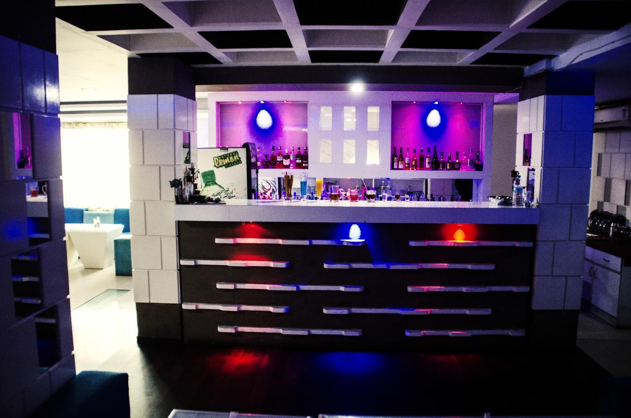 Hotel Aryan Jharsuguda Bagian luar foto